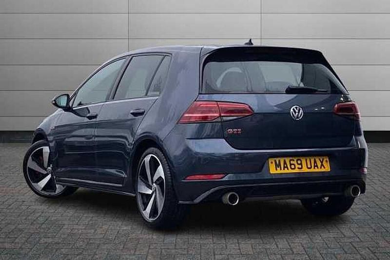 Used VW Golf VII 245 HP (180 kW) 2019