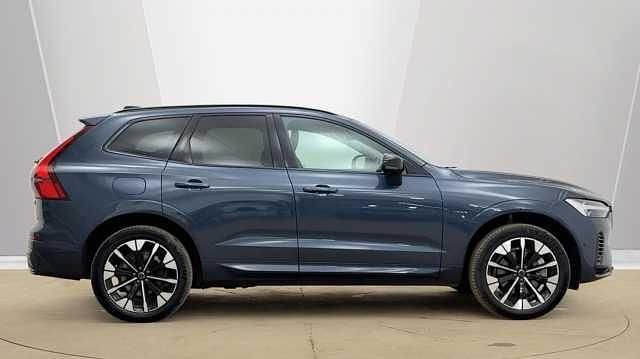 Used Volvo XC60 Ultra 455 HP (334 kW) 2025 Blue SUV