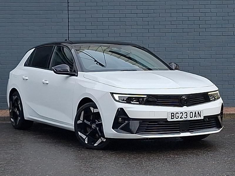 White Used 2023 Vauxhall Astra GSe Hatchback | £19,998 (Fair price) - Image 1/4