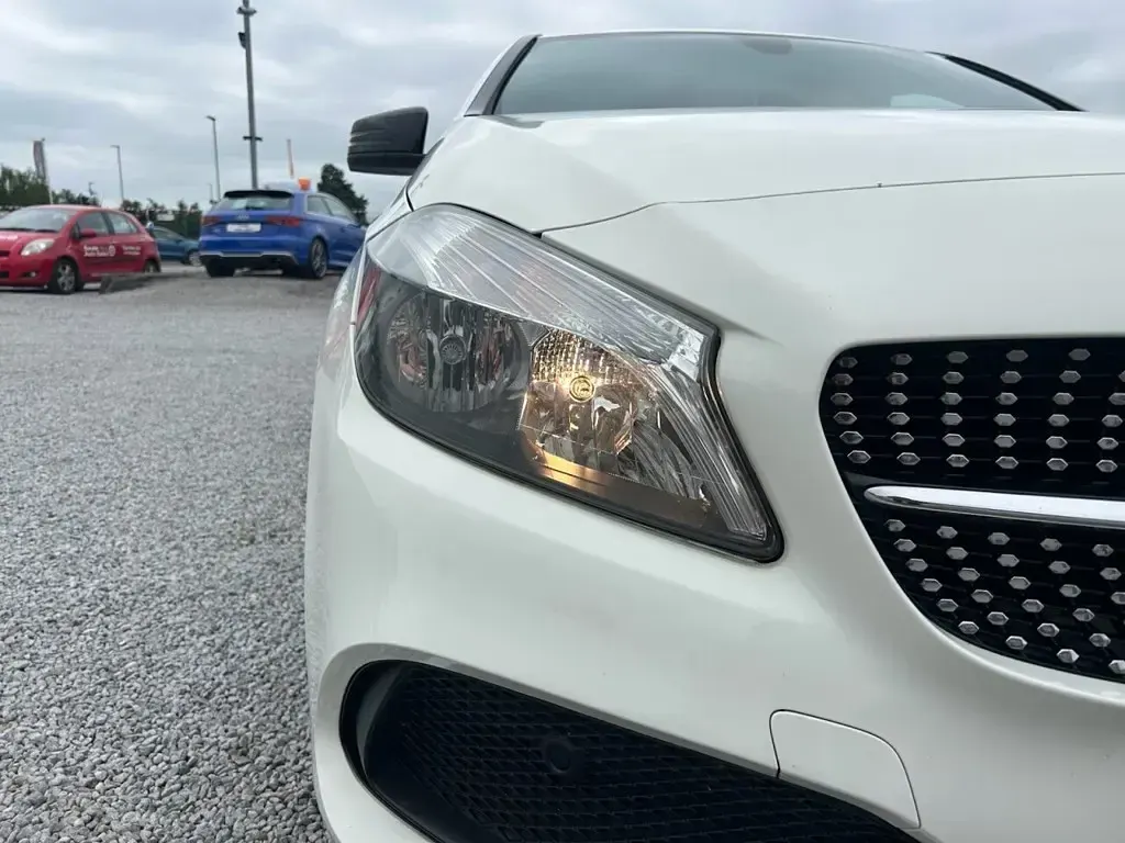 Used Mercedes A160 AMG line 102 HP (75 kW) 2018 White Hatchback