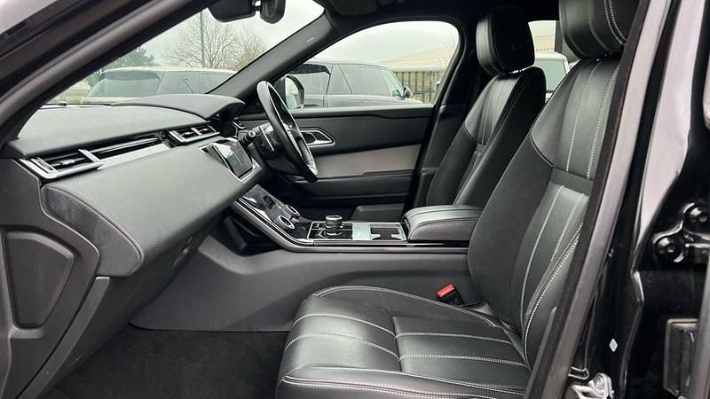 Used Land Rover Range Rover Velar R-Dynamic 180 HP (132 kW) 2021 Black SUV
