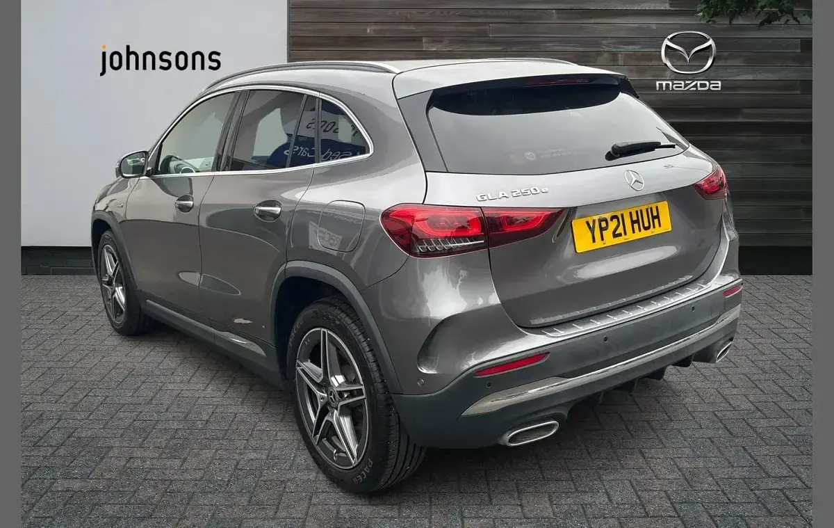 Used Mercedes GLA250 Exclusive 214 HP (157 kW) 2021 Grey SUV