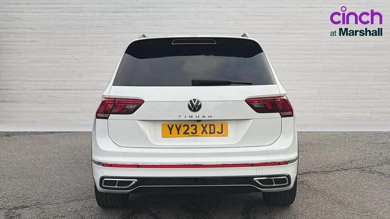 Used VW Tiguan R-line 150 HP (110 kW) 2023 White SUV