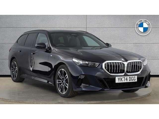 Black Used 2025 BMW 520 M Sport Estate | £43,967 (Good price) - Image 1/4