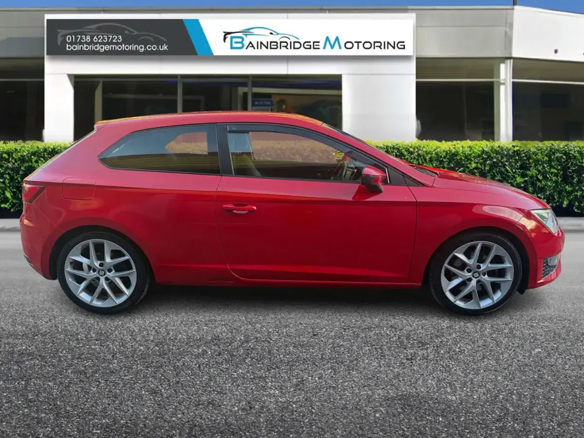 Used Seat Leon FR 180 HP (132 kW) 2013 Red Hatchback