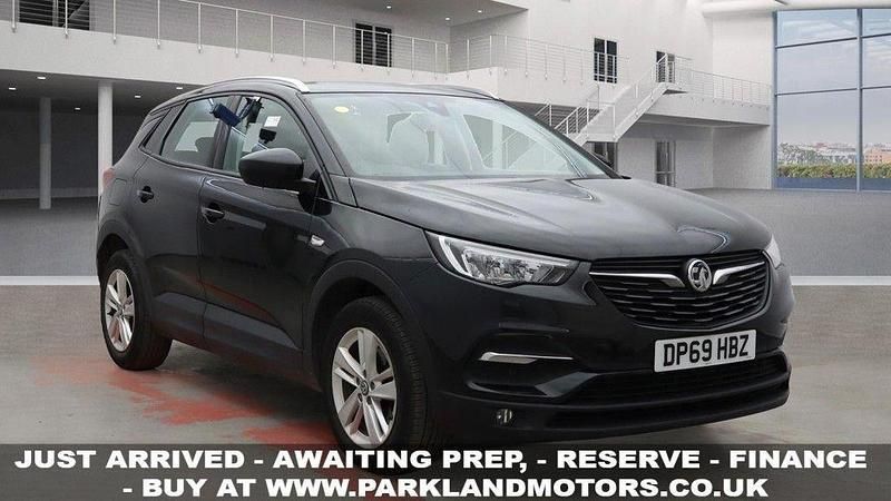 Black Used 2020 Vauxhall Grandland X S SUV | £9,395 (Good price) - Image 1/4