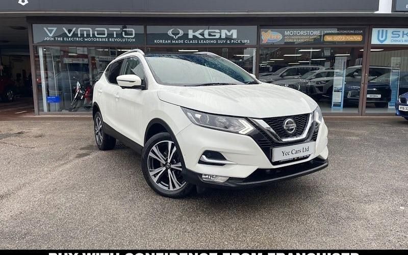 Used 2020 Nissan Qashqai N-Connecta SUV | £10,695 (Fair price) - Image 1/4