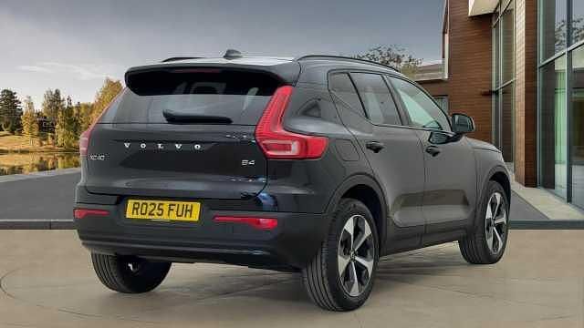 Used Volvo XC40 Plus 194 HP (142 kW) 2025 SUV