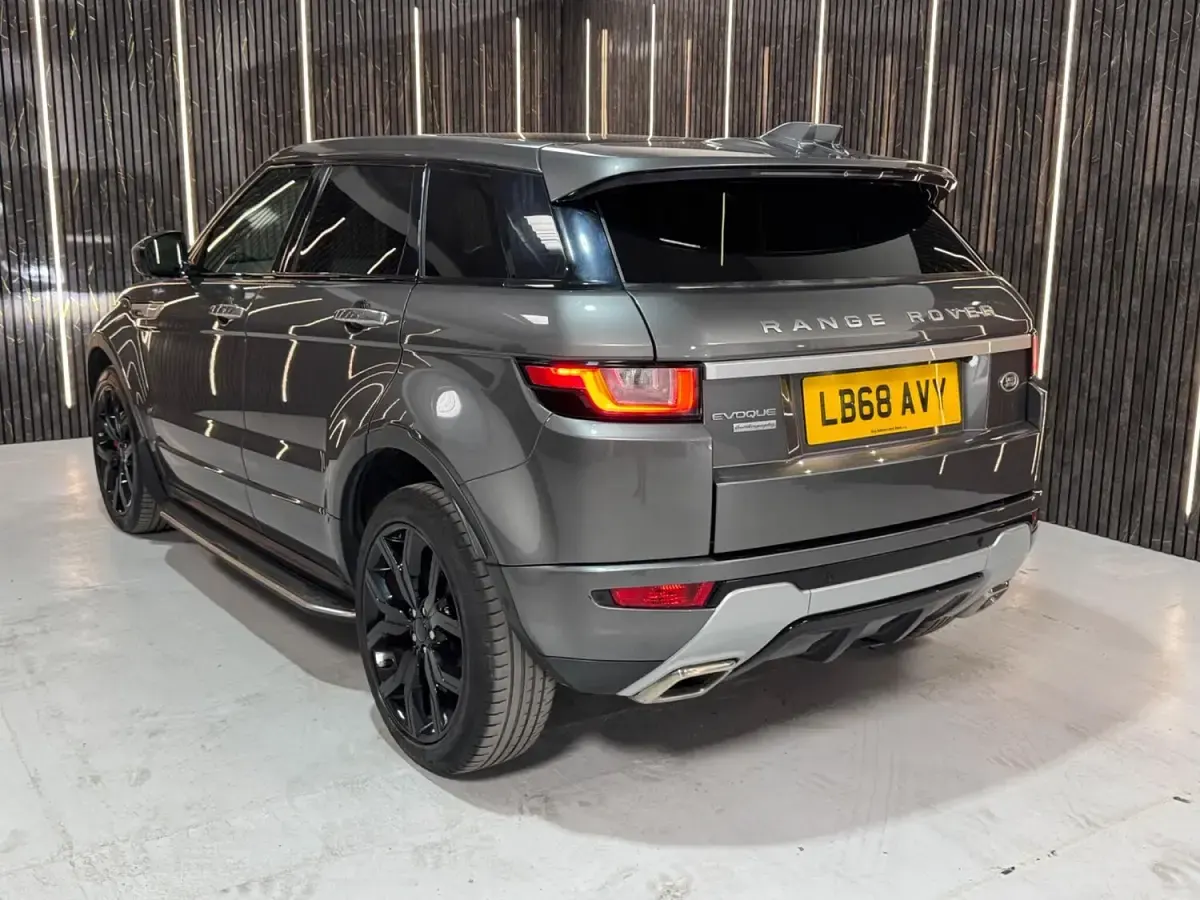 Used Land Rover Range Rover evoque Autobiography 240 HP (176 kW) 2019 Grey SUV
