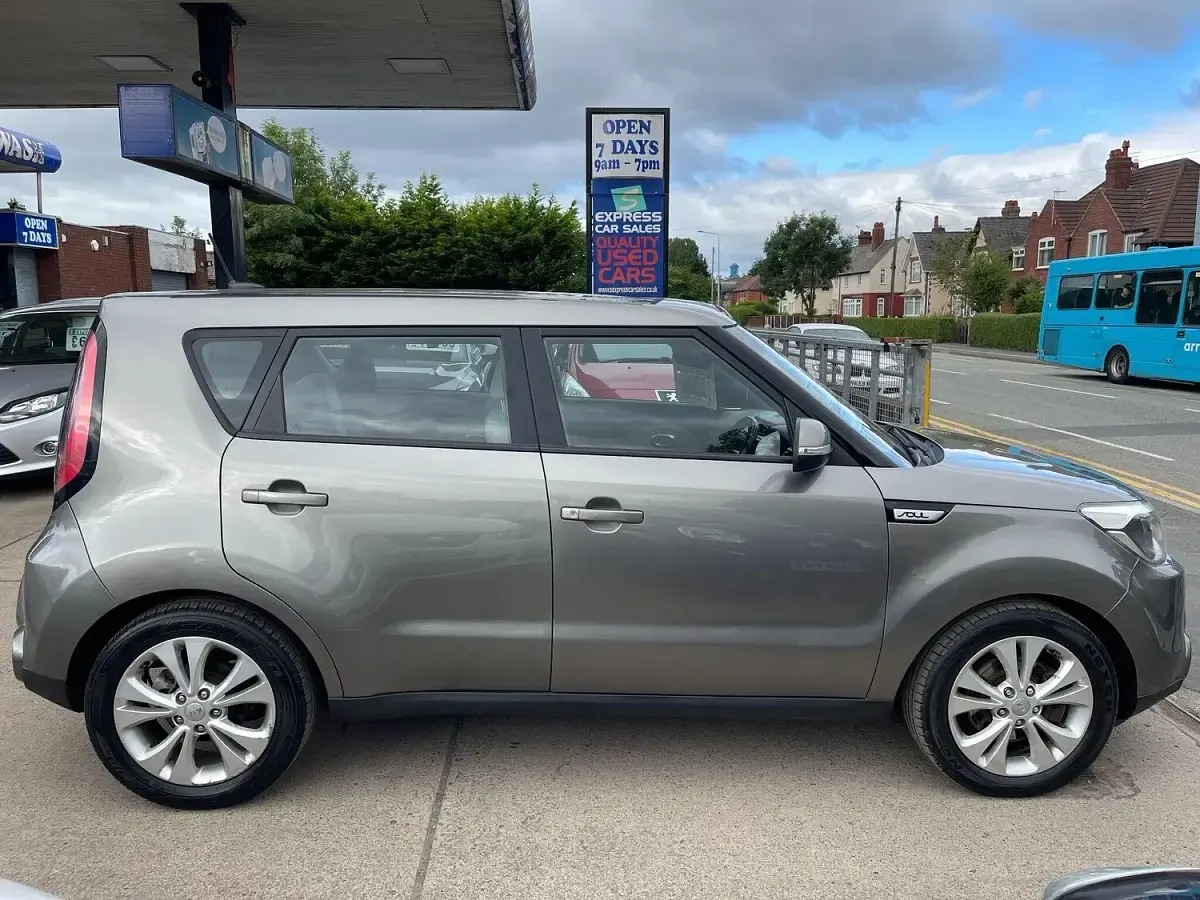 Used Kia Soul 134 HP (98 kW) 2016 Silver SUV