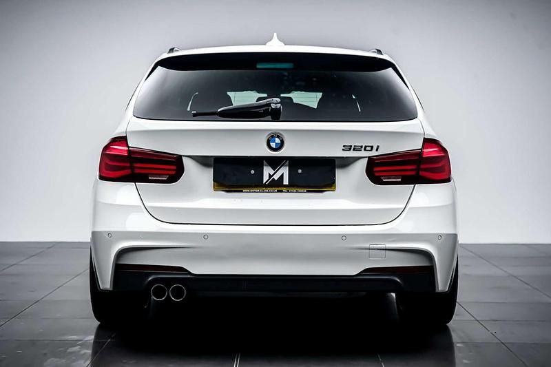 Used BMW 320 M Sport 2019 White Estate