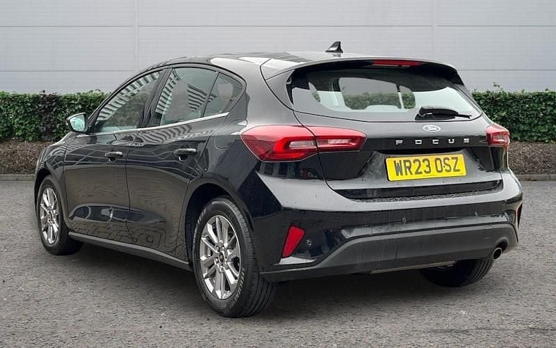 Used Ford Focus Titanium 125 HP (91 kW) 2023 Black Hatchback