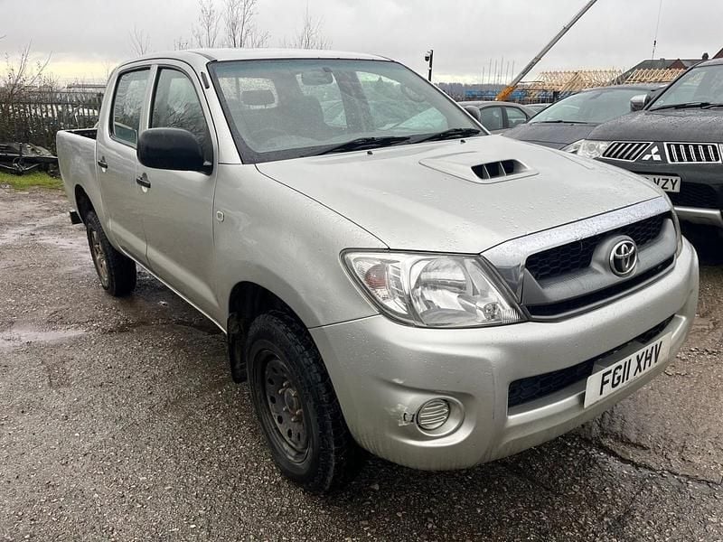 Silver Used 2011 Toyota HiLux Pickup | £6,995 (Good price) - Image 1/4