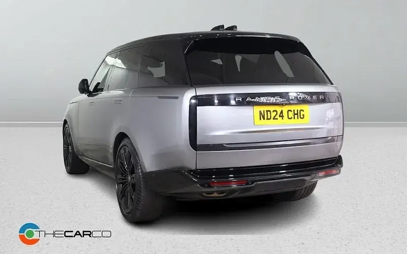 Used Land Rover Range Rover SE 300 HP (220 kW) 2024 Grey SUV