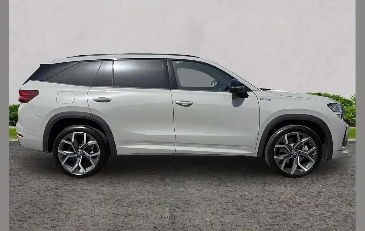 Used Skoda Kodiaq SportLine 200 HP (147 kW) 2026 Grey SUV
