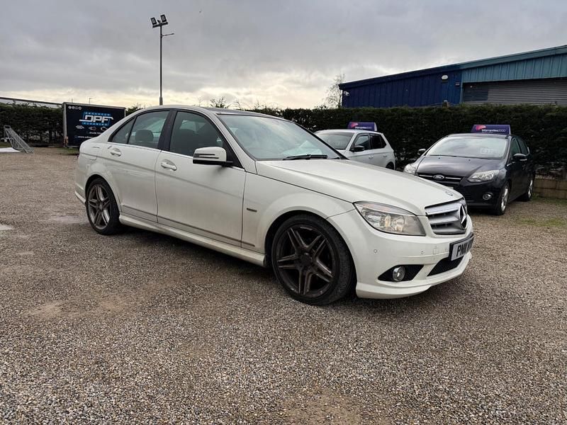 Used Mercedes C250 2011 White Sedan