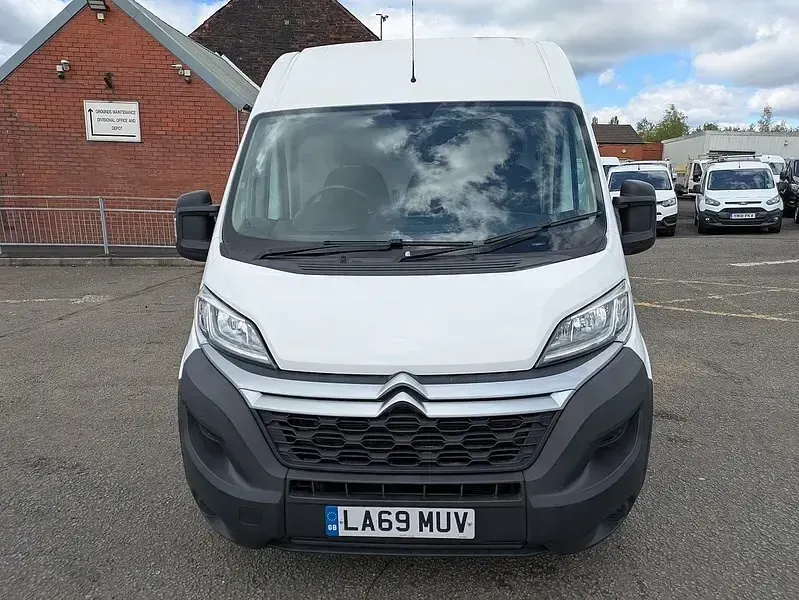 Usado Citroën Relay 140 CV (102 kW) 2020 Blanco Van