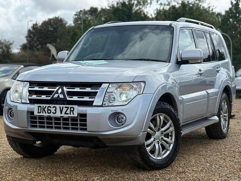 Silver Used 2013 Mitsubishi Shogun SUV | £9,979 (A bit pricey) - Image 1/4