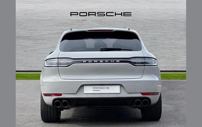 Used Porsche Macan 241 HP (177 kW) 2021 Grey SUV