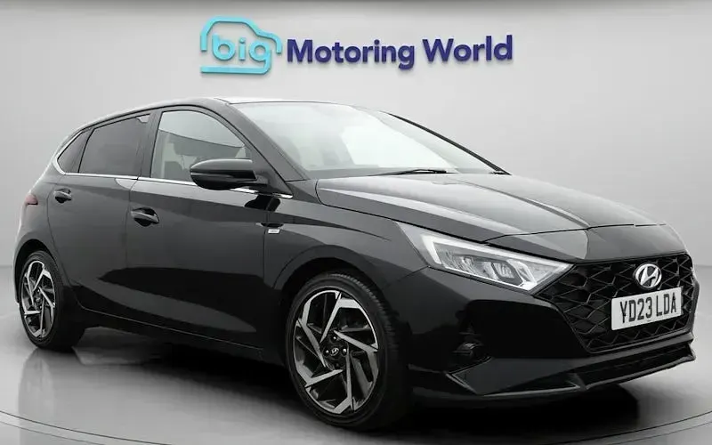 Used Hyundai i20 Premium 101 HP (74 kW) 2023 Hatchback