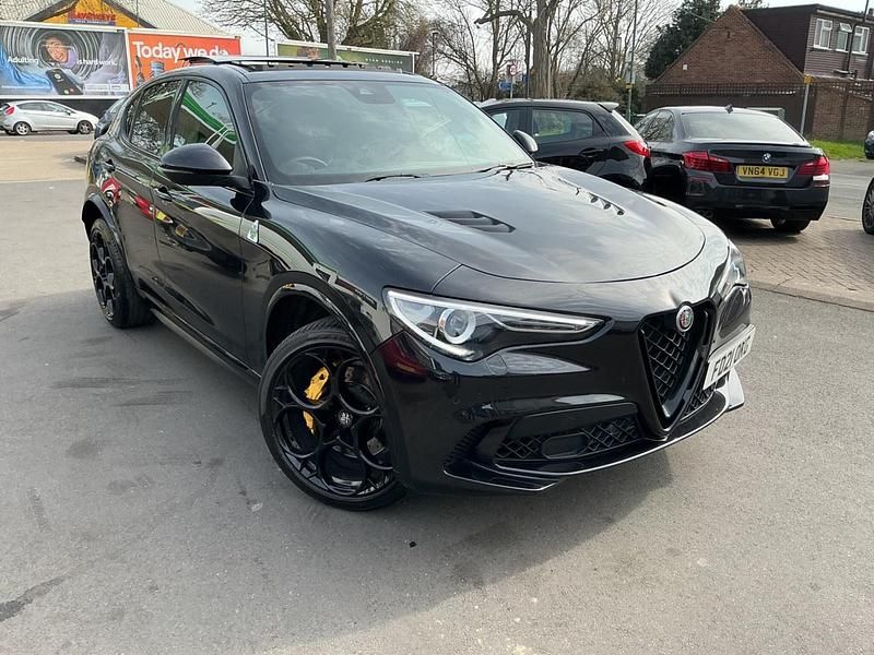 Used Alfa Romeo Stelvio Quadrifoglio 510 HP (375 kW) 2021 Black SUV