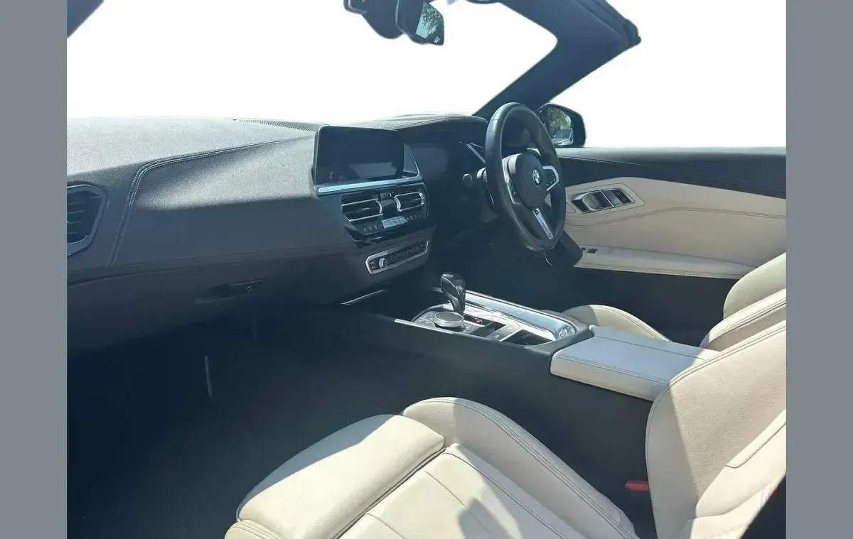 Used BMW Z4 M Sport 194 HP (142 kW) 2019 Blue Cabriolet