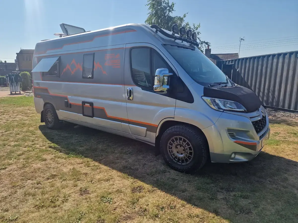 Used Citroën Relay 130 HP (95 kW) 2018 Silver Van