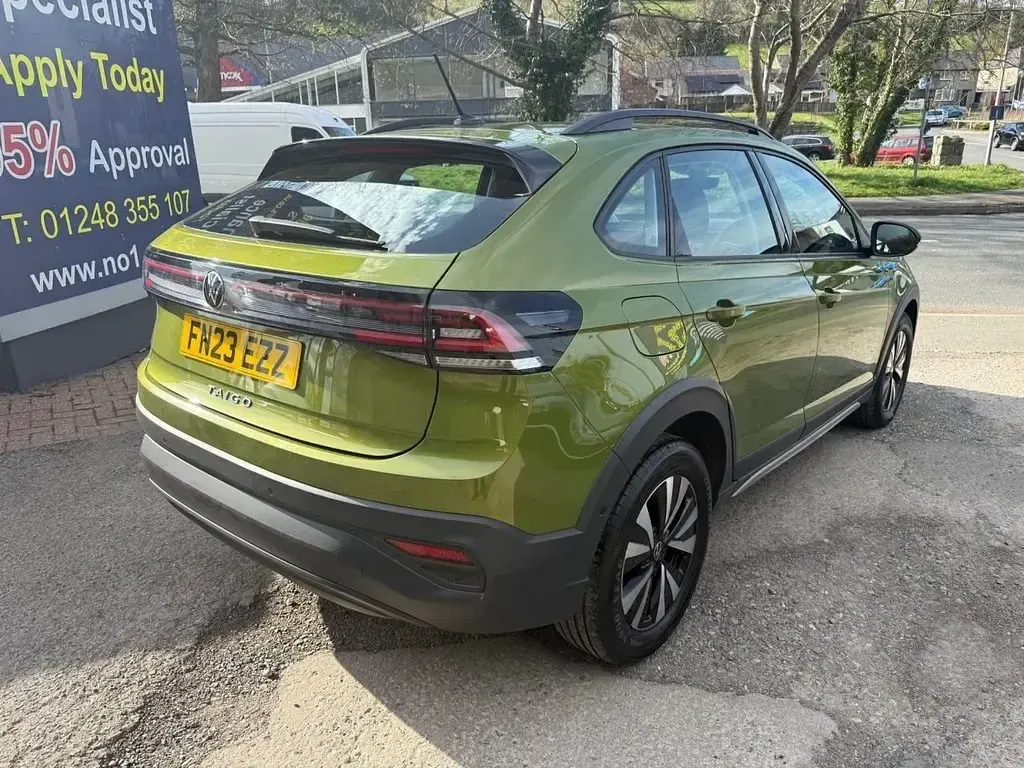 Second-hand VW Taigo S 95 CP (69 kW) 2023 Verde SUV