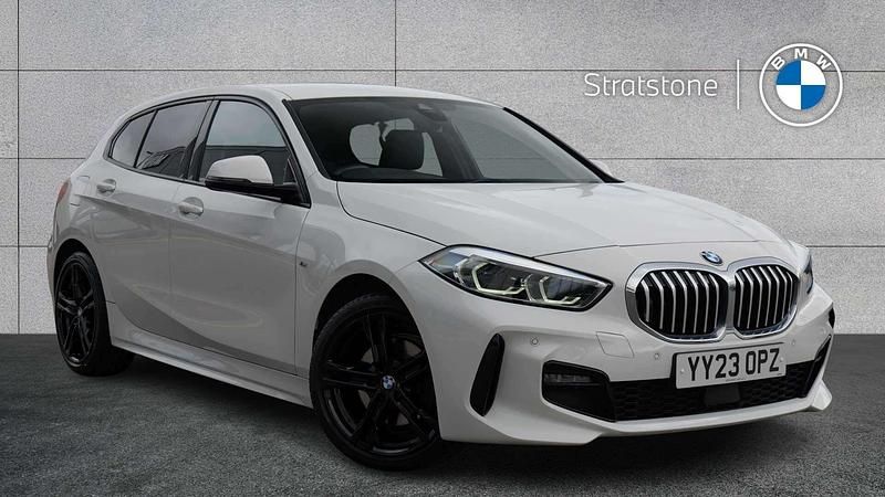 Used BMW 118 M Sport 134 HP (98 kW) 2023 White Hatchback