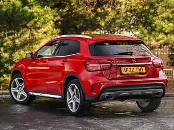 Used Mercedes GLA200 AMG line 156 HP (114 kW) 2020 Red SUV