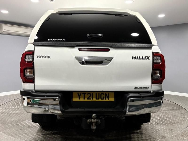 Used Toyota HiLux 2021 White Pickup