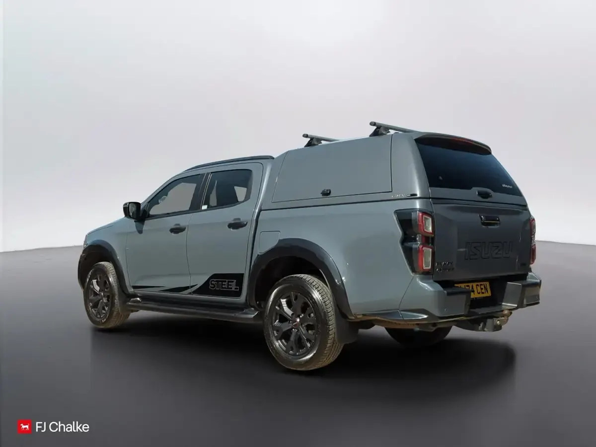 Usado Isuzu D-Max 163 HP (119 kW) 2024 Cinzento Pickup