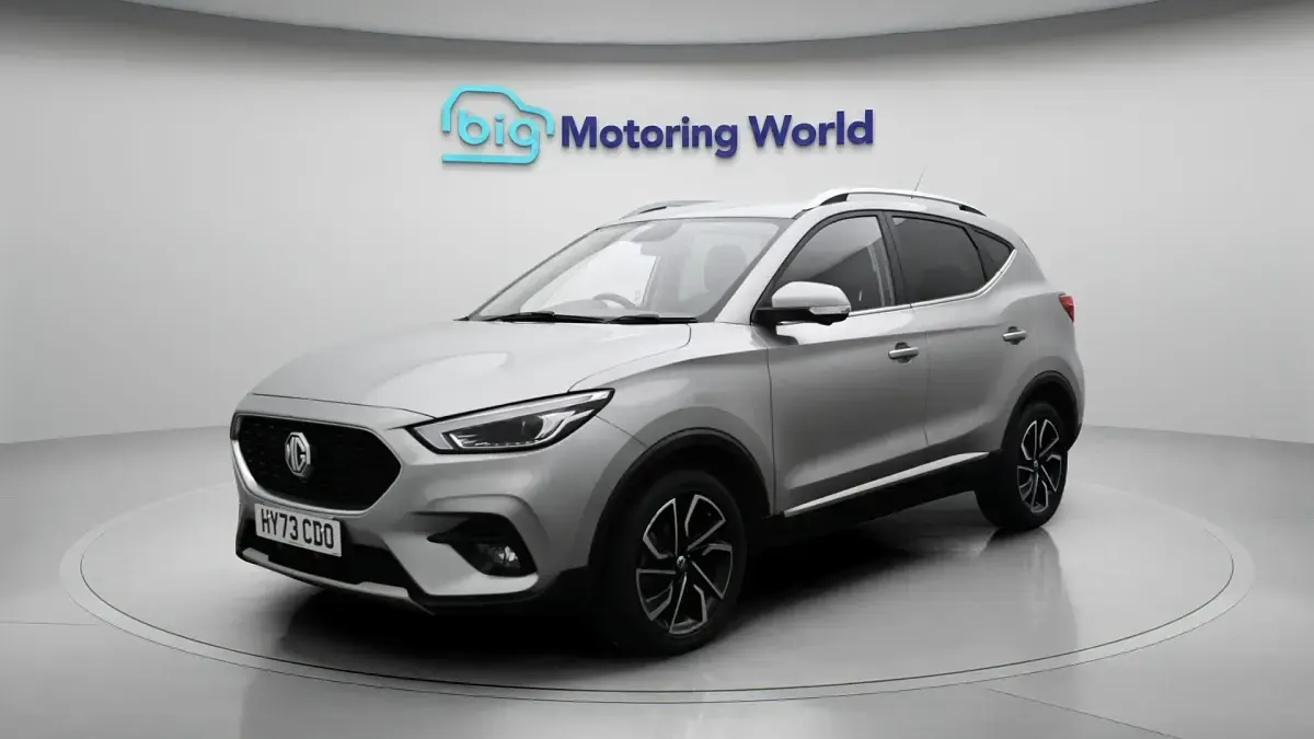 Used MG ZS Exclusive 106 HP (77 kW) 2023 Silver SUV
