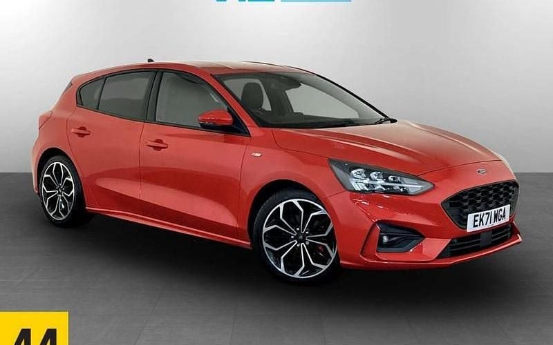 Red Used 2020 Ford Focus ST-Line X Hatchback | £13,995 (Fair price) - Image 1/2
