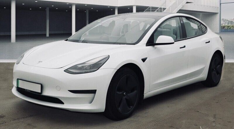 White Used 2021 Tesla Model 3 Long Range Sedan | £16,095 (Fair price) - Image 1/4