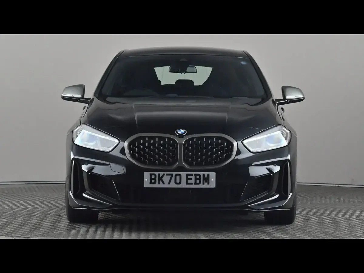 Usado BMW M135 Impressive 2020 Negro Utilitario