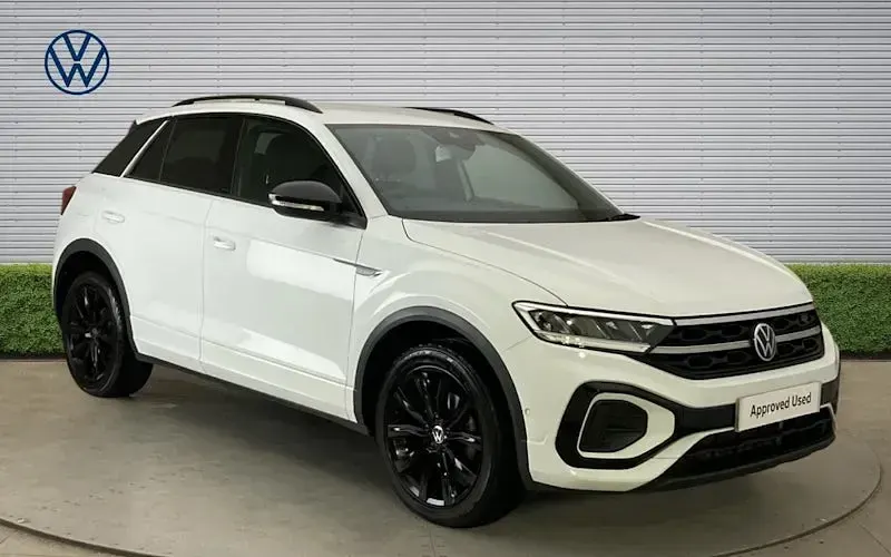 Used VW T-Roc R-line 150 HP (110 kW) 2025 SUV