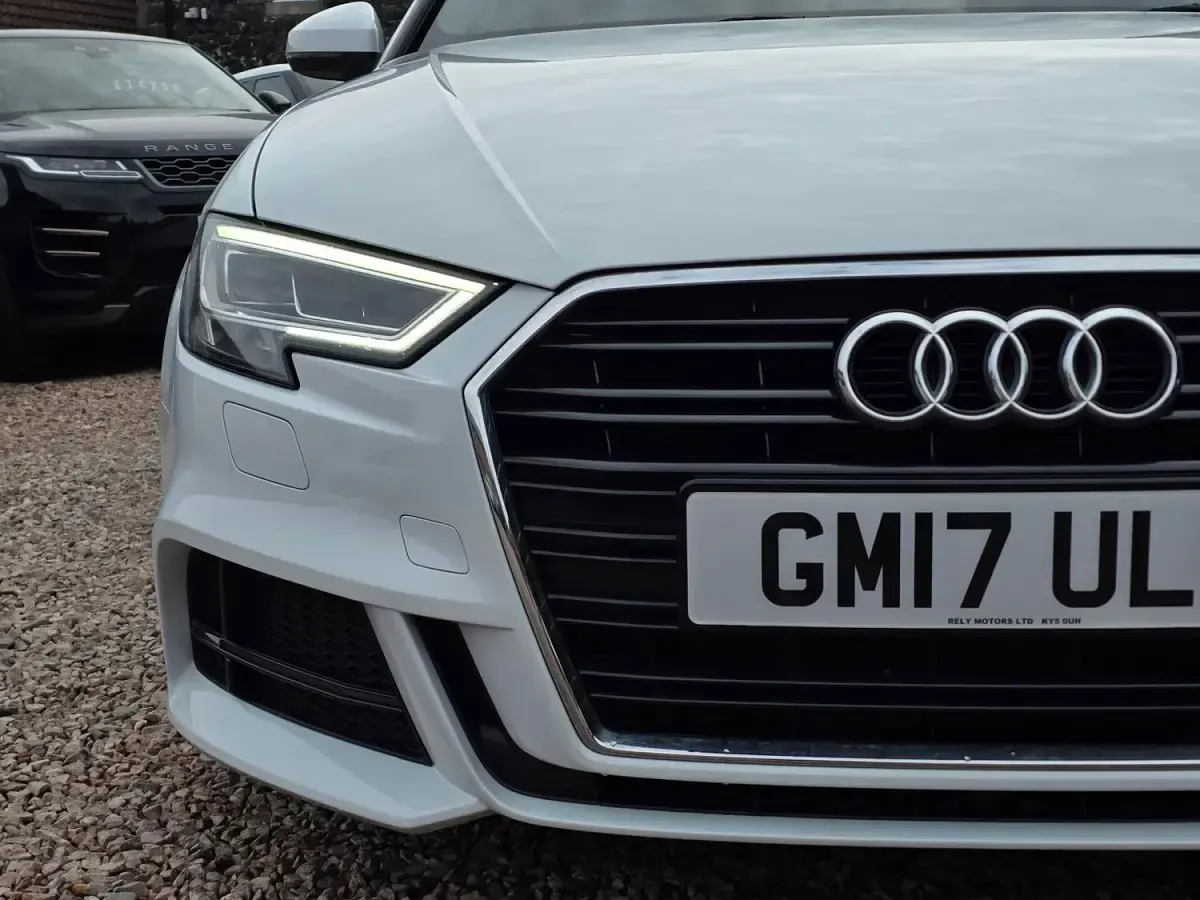 Używany Audi A3 S-Line 2017 Biały Hatchback