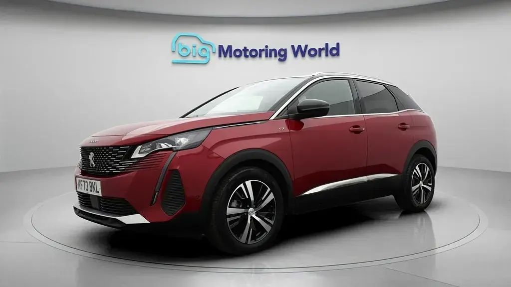 Second-hand Peugeot 3008 GT 136 CP (100 kW) 2024 Roșu SUV