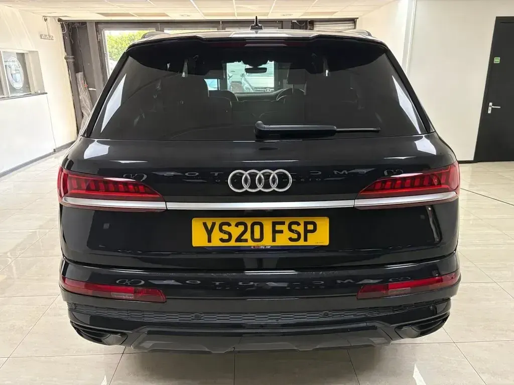 Used Audi Q7 Black Edition 286 HP (210 kW) 2020 Black SUV