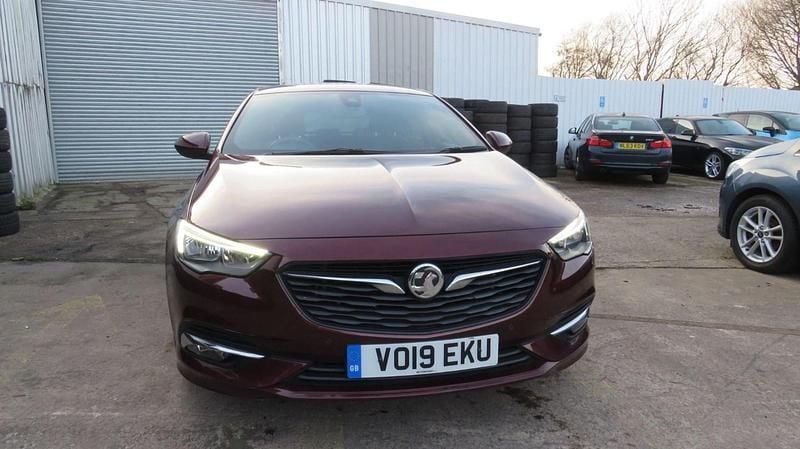 Used Vauxhall Insignia SRi 2019 Red Hatchback