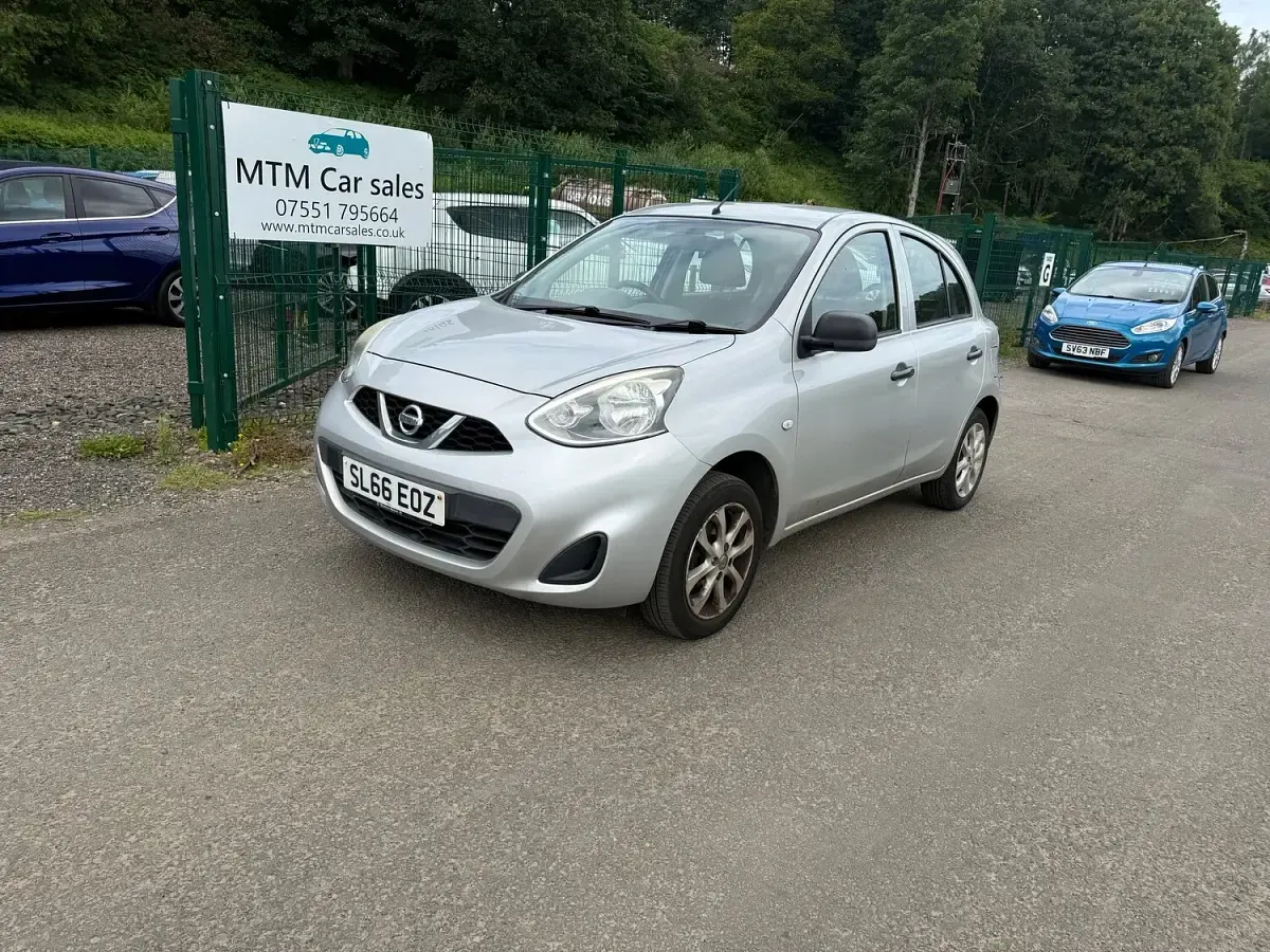 Used Nissan Micra 80 HP (58 kW) 2016 Silver Hatchback