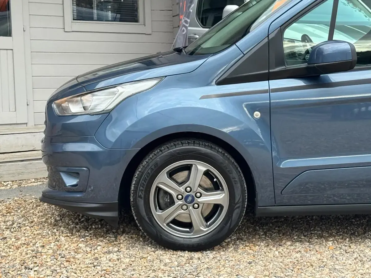 Usado Ford Transit Connect Sport 120 HP (88 kW) 2019 Azul Monovolume