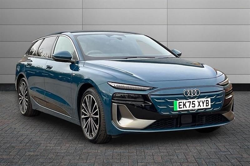 Used Audi A6 e-tron S-Line 210 kW (286 HP) 2025 Malpelo blue Estate