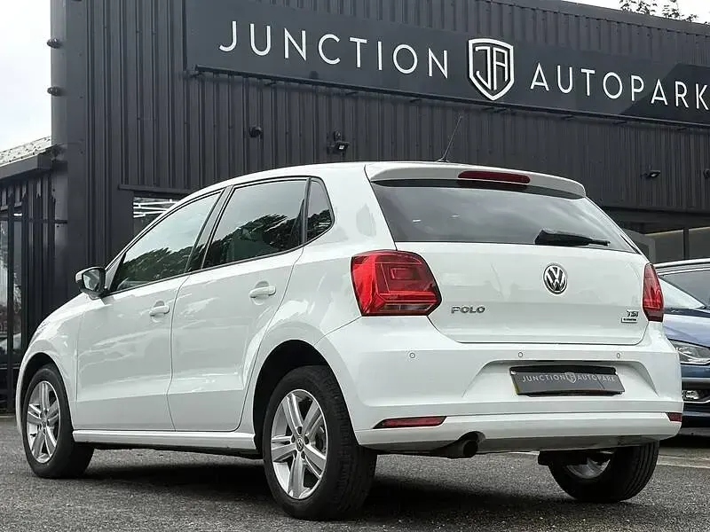 Used VW Polo Match 88 HP (64 kW) 2017 White Hatchback