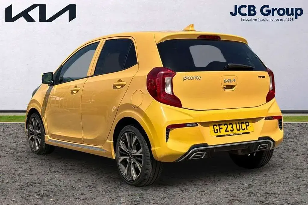 Used Kia Picanto GT-Line 65 HP (47 kW) 2023 Yellow Hatchback