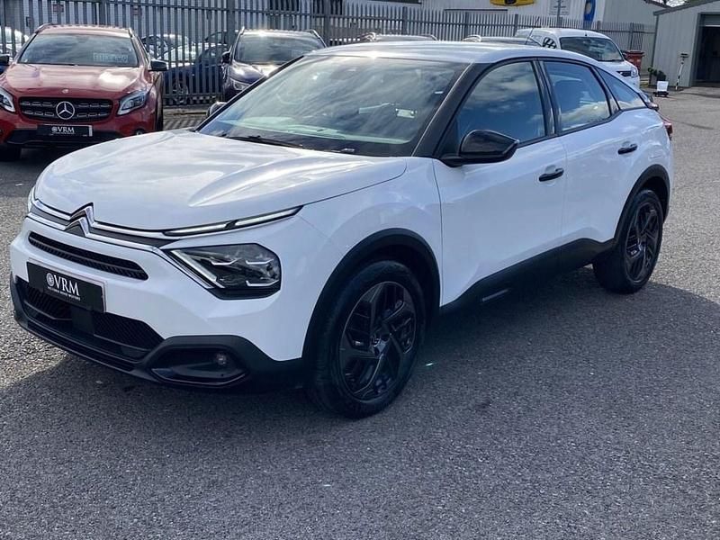 Used Citroën C4 PureTech 2022 White Hatchback