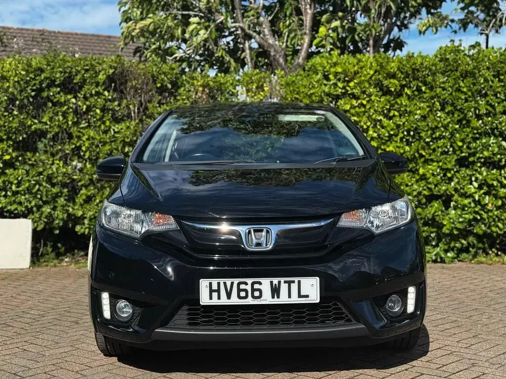 Used Honda Jazz EX 102 HP (75 kW) 2017 Black Hatchback