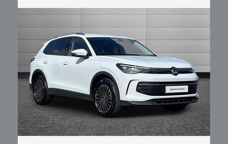 Used VW Tiguan Match 150 HP (110 kW) 2024 White SUV