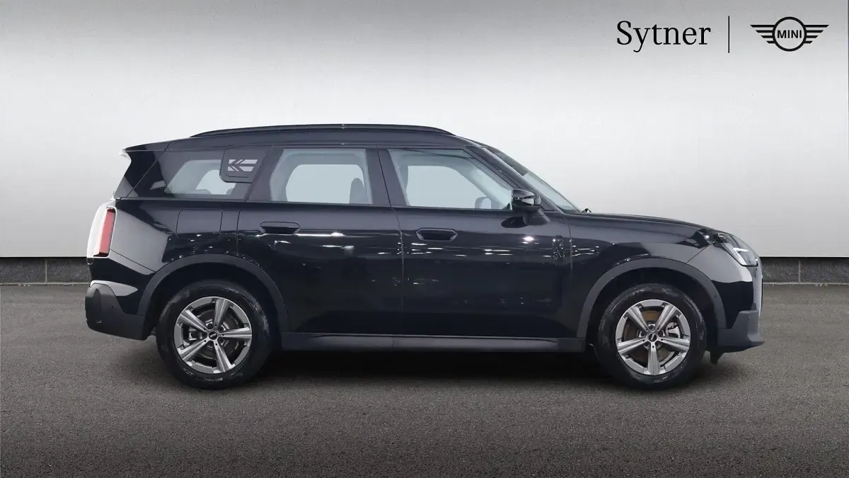 Used Mini Countryman 168 HP (123 kW) 2025 Black SUV